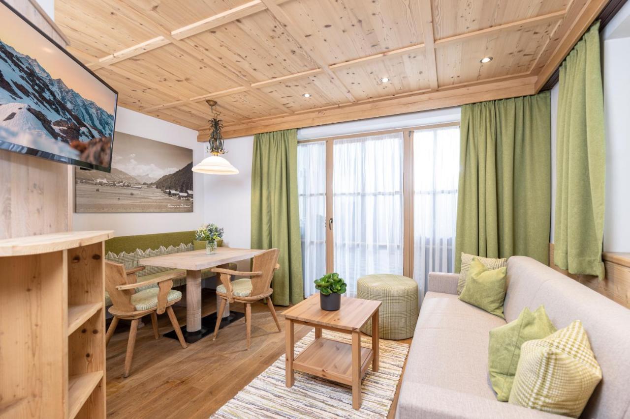 Landhaus Dorfbaeck ชตุมม์ ภายนอก รูปภาพ