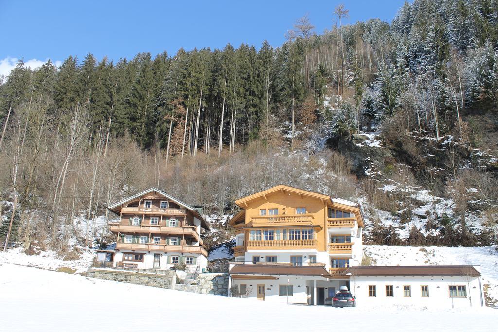 Landhaus Dorfbaeck ชตุมม์ ภายนอก รูปภาพ